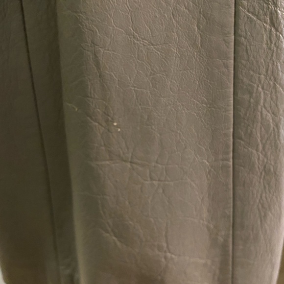 Vintage Grey leather trench coat. EUC no tags fits size large women. - Picture 6 of 6